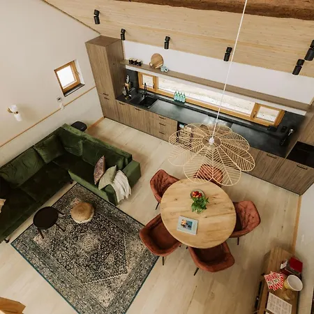 Kalbornia & Sauna House By Jwpm *