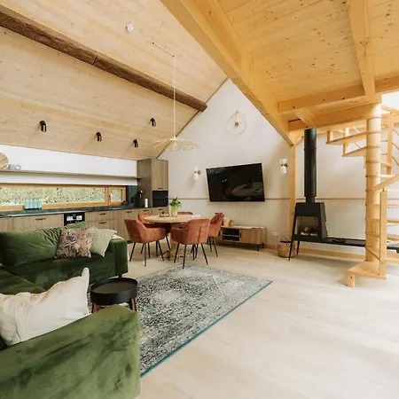 Kalbornia & Sauna House By Jwpm *